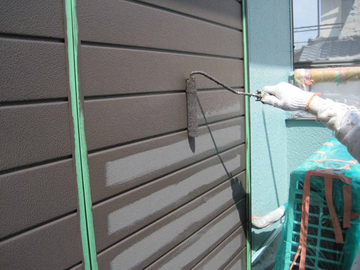 山梨県中巨摩郡　外壁塗装　雨戸　塗料えらび　機能性