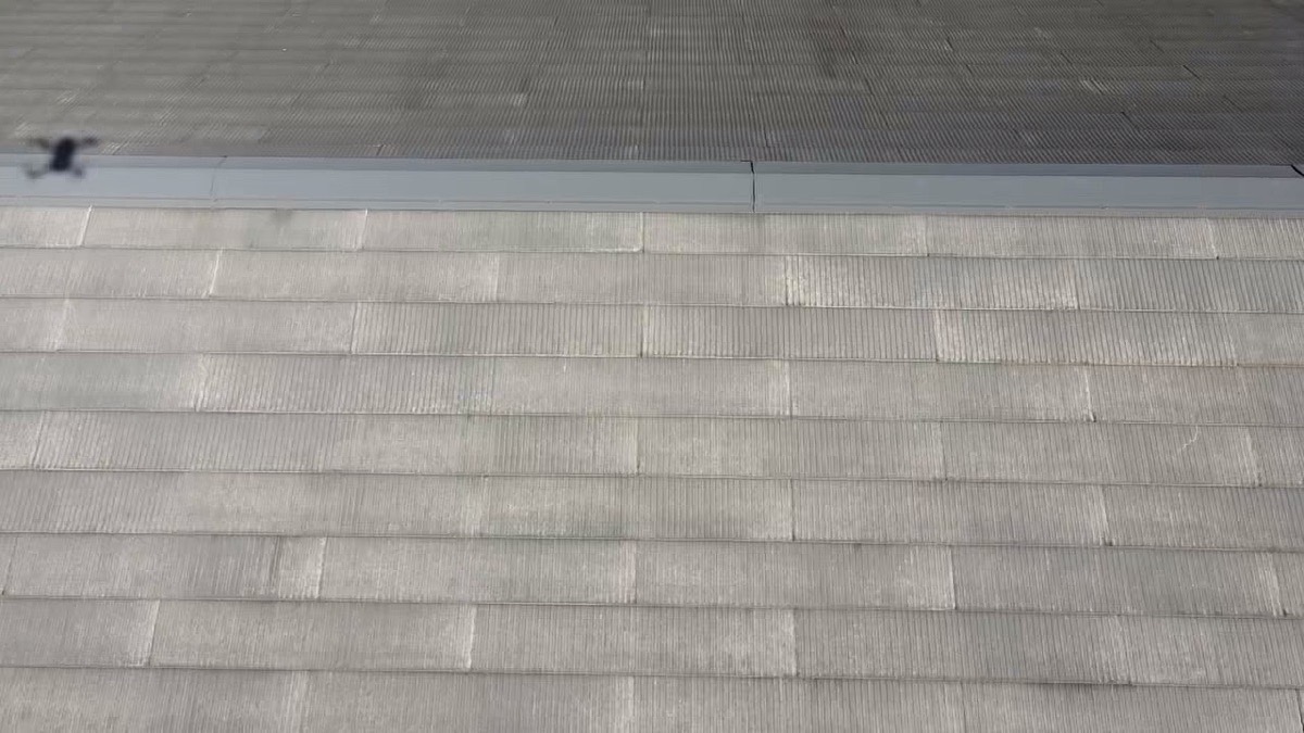 山梨県山梨市　アパートの屋根・外壁塗装工事　ドローン調査