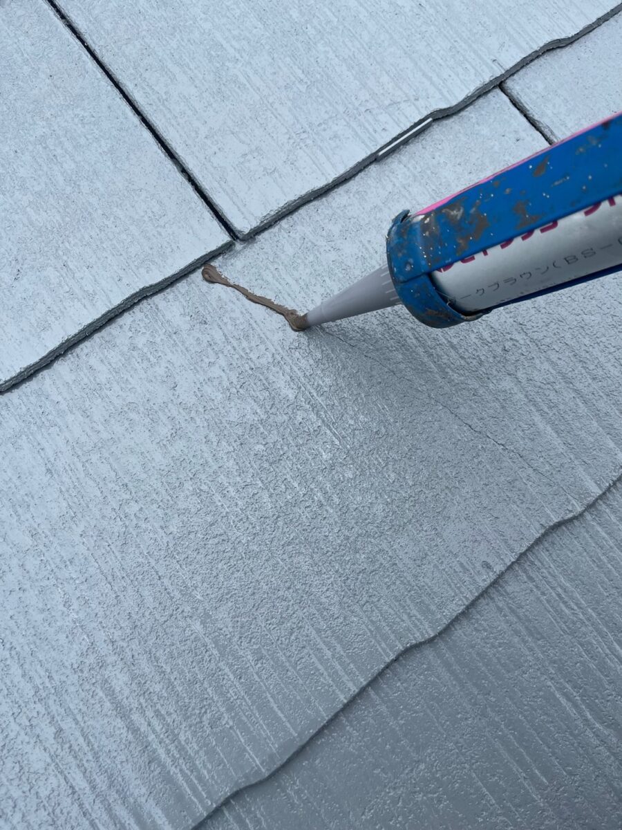 山梨県北杜市　外壁・屋根塗装工事　施工前〜スレート屋根の補修を行いました！