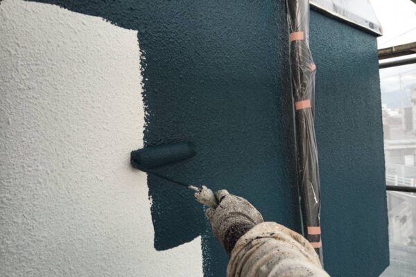 山梨県甲斐市　屋根・外壁塗装工事　外壁塗装の必要性は？10年サイクルが目安！