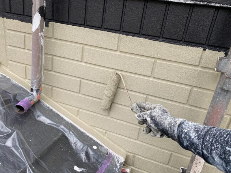 山梨県中巨摩郡昭和町　外壁塗装工事　塗装工事が必要な理由を解説