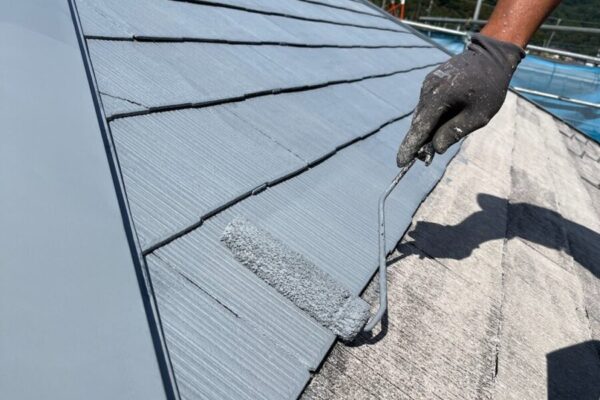 山梨県都留市　外壁・屋根塗装工事　屋根塗装は下塗りが重要！