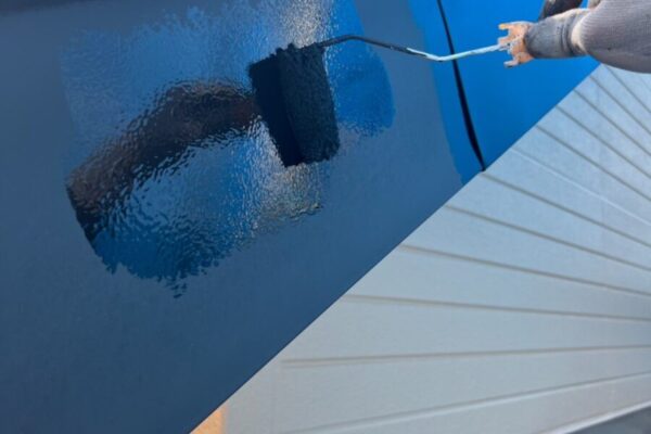 山梨県笛吹市　外壁塗装工事　付帯部　破風板の塗装