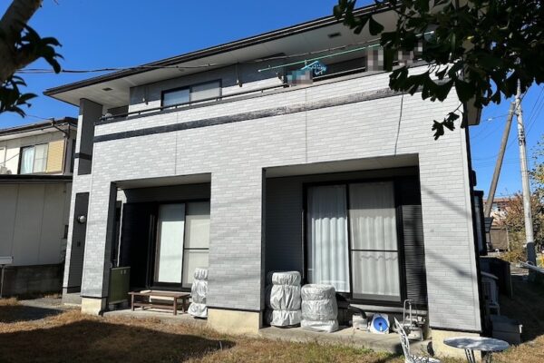 山梨県韮崎市　屋根・外壁塗装工事　塗装をする目的について
