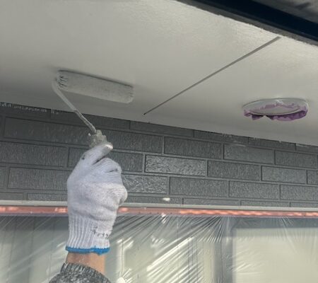 山梨県韮崎市　屋根塗装・外壁塗装工事　軒天井のメンテナンスについて