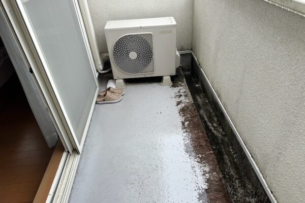 ベランダ防水のお手入れについて｜山梨県南アルプス市