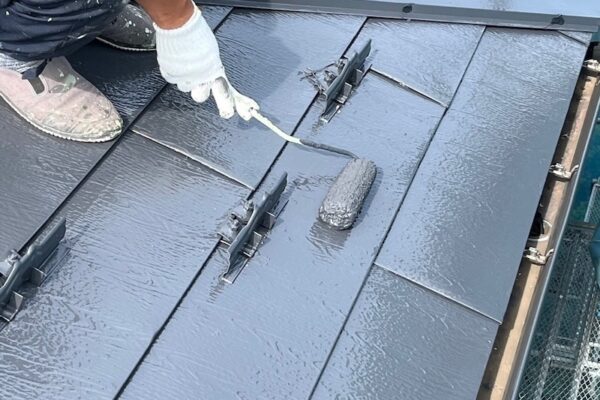 金属屋根は塗装が必要？