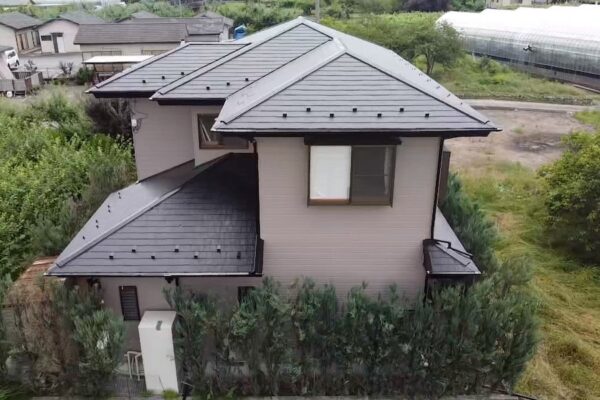 屋根と外壁を一緒に塗装するメリット｜山梨県笛吹市