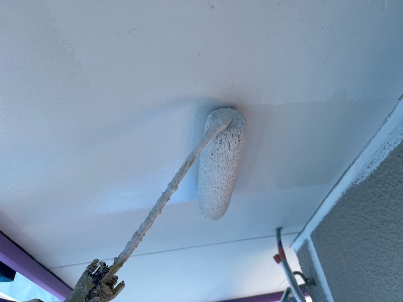山梨県大月市｜軒天井を塗装しました！軒天井の剥がれにご注意ください！