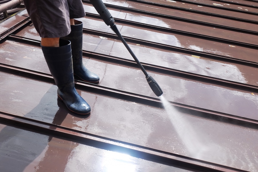 トタン屋根の塗装手順と塗料選び、塗り替え時期